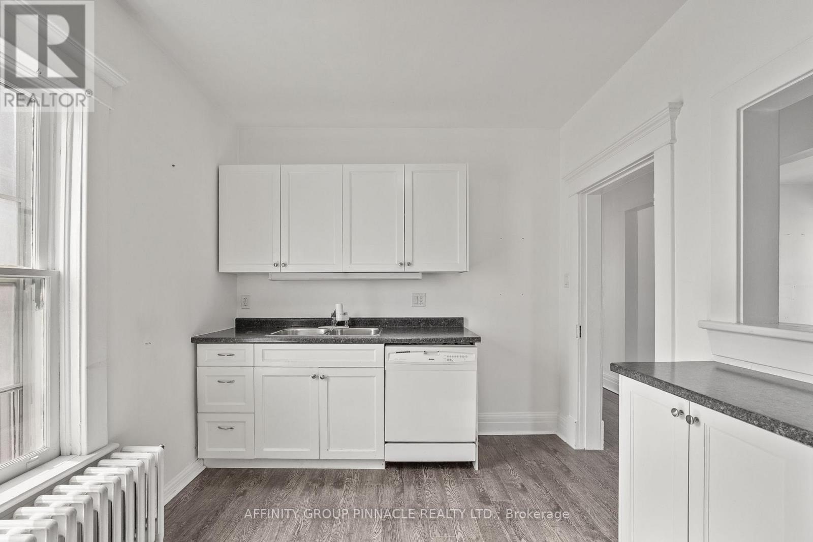 255 Kent Street W, Kawartha Lakes (lindsay), Ontario