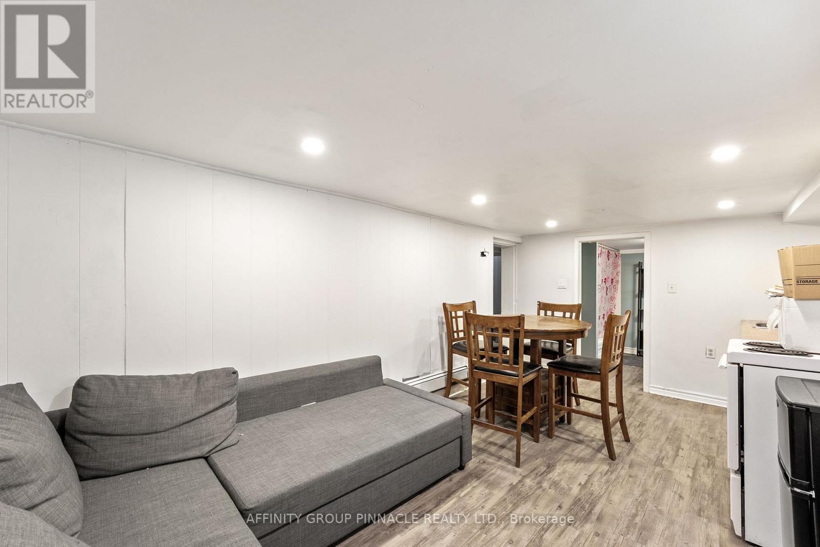 255 Kent Street W, Kawartha Lakes (lindsay), Ontario