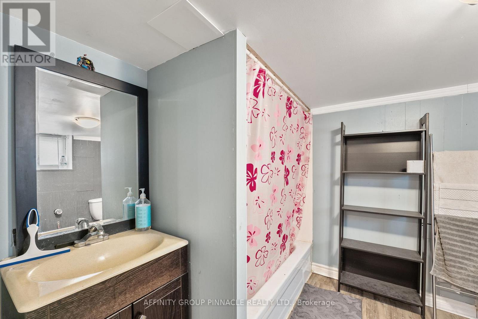 255 Kent Street W, Kawartha Lakes (lindsay), Ontario