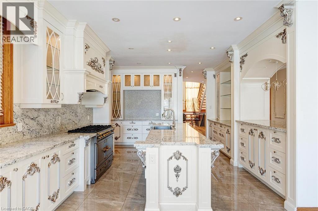 10 Merrydale Court, Brampton, Ontario