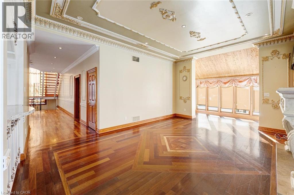 10 Merrydale Court, Brampton, Ontario