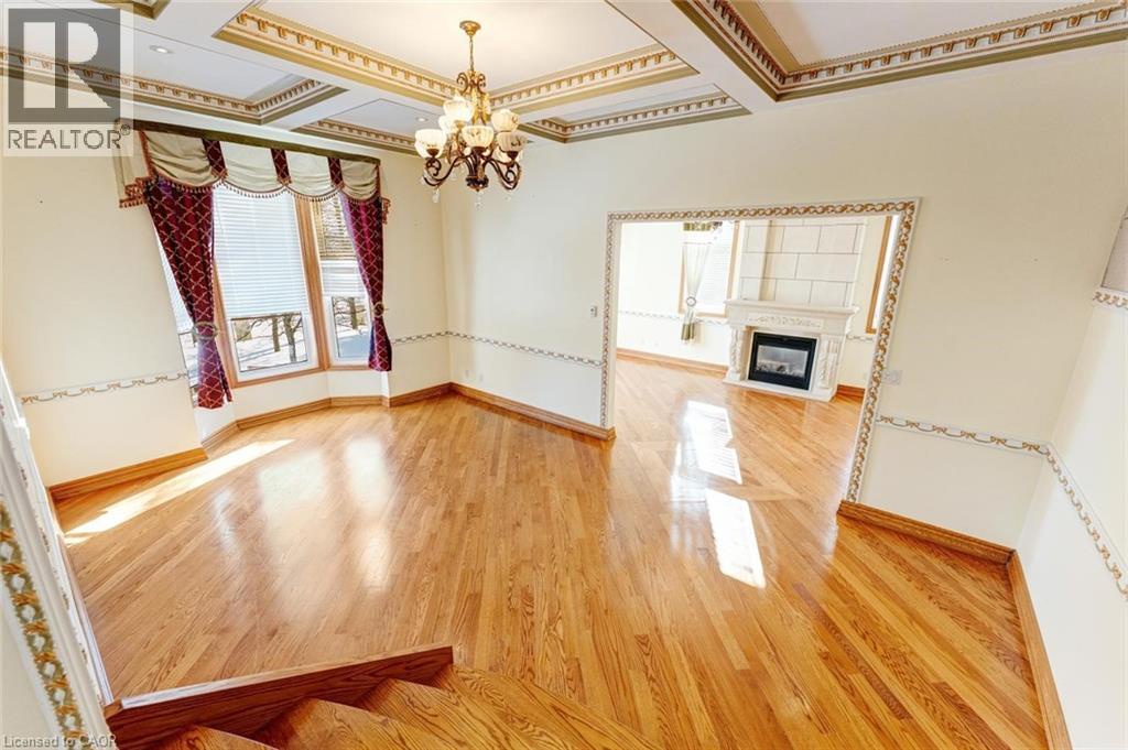 10 Merrydale Court, Brampton, Ontario