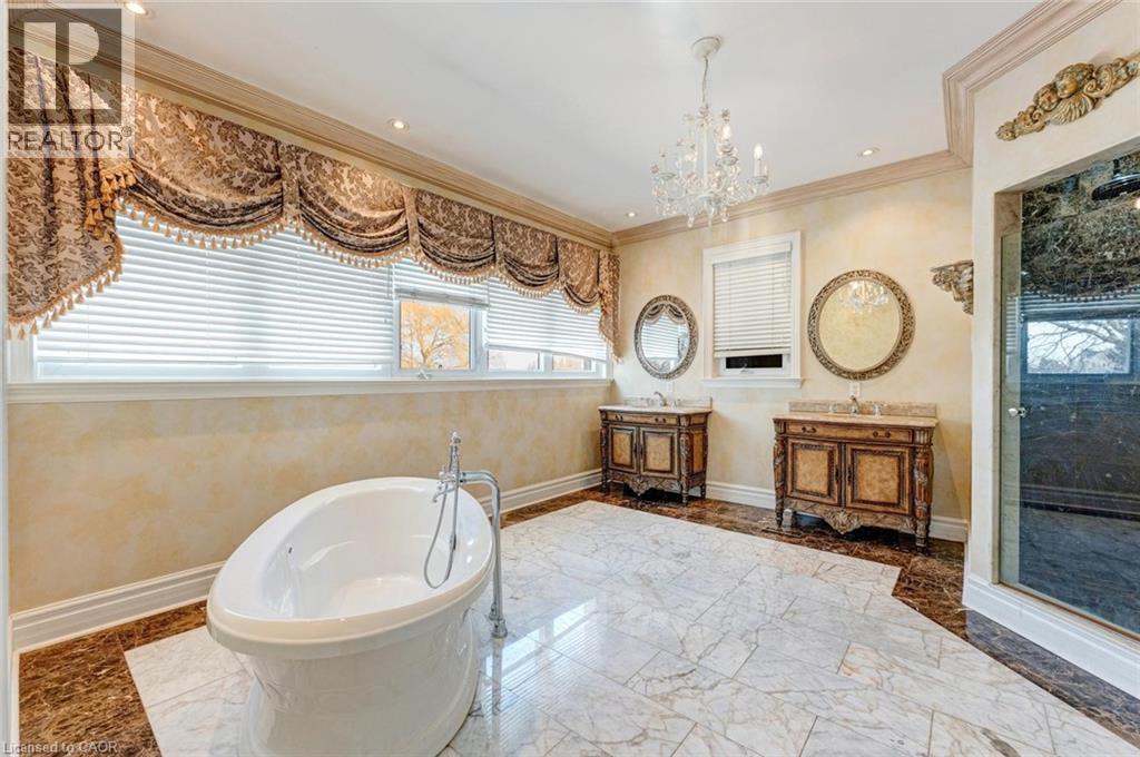 10 Merrydale Court, Brampton, Ontario