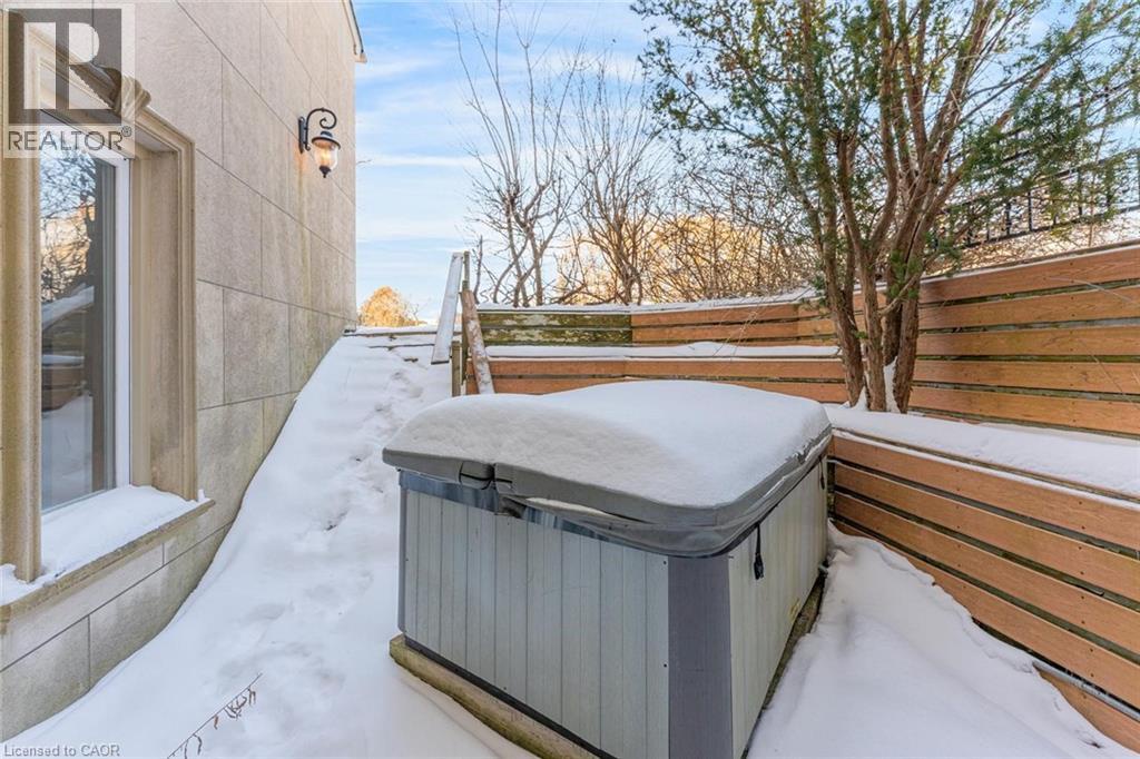 10 Merrydale Court, Brampton, Ontario