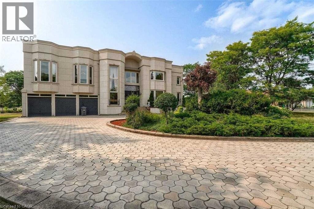 10 Merrydale Court, Brampton, Ontario