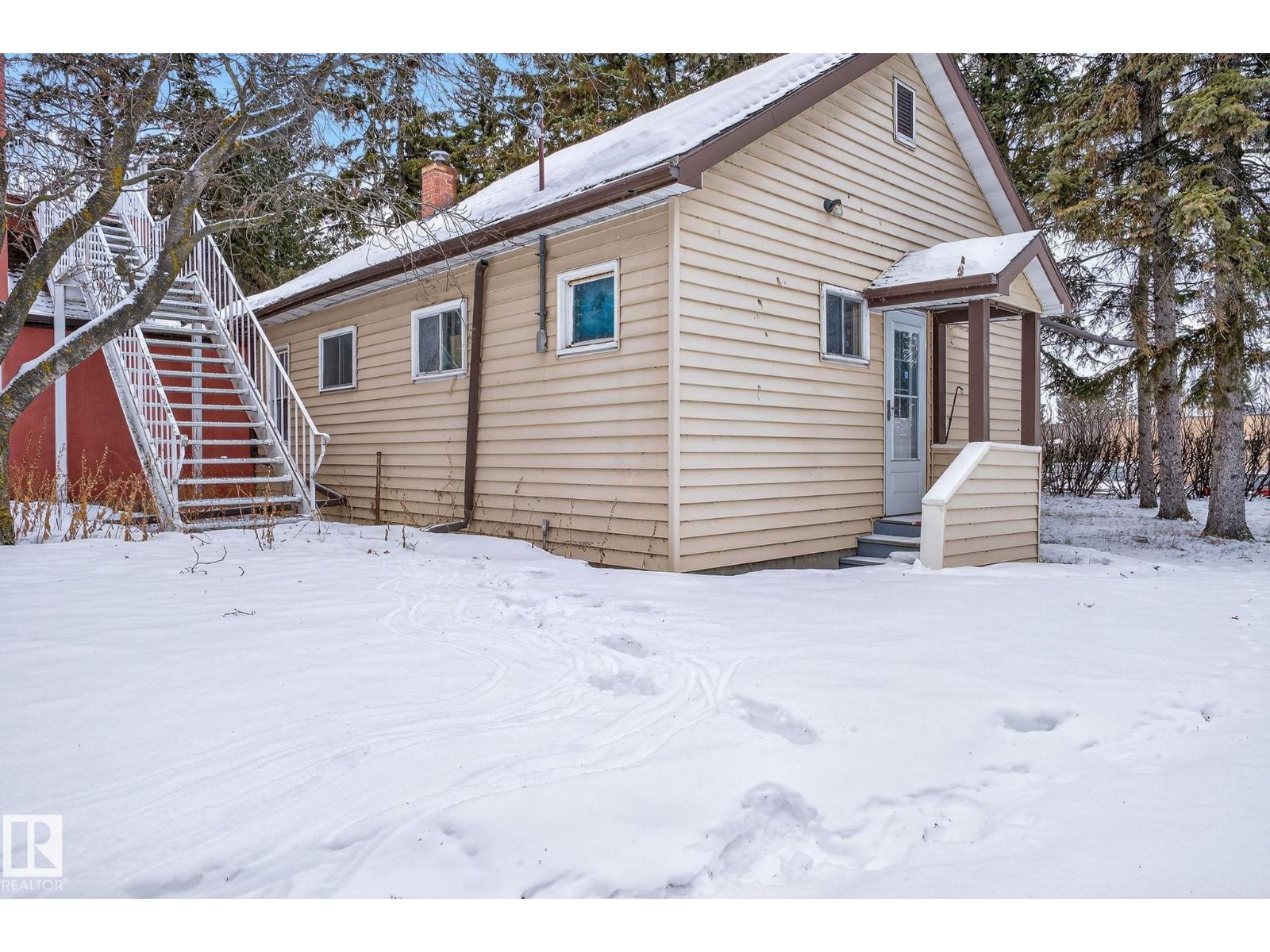 165016 Twp Rd 534, Mundare, Alberta