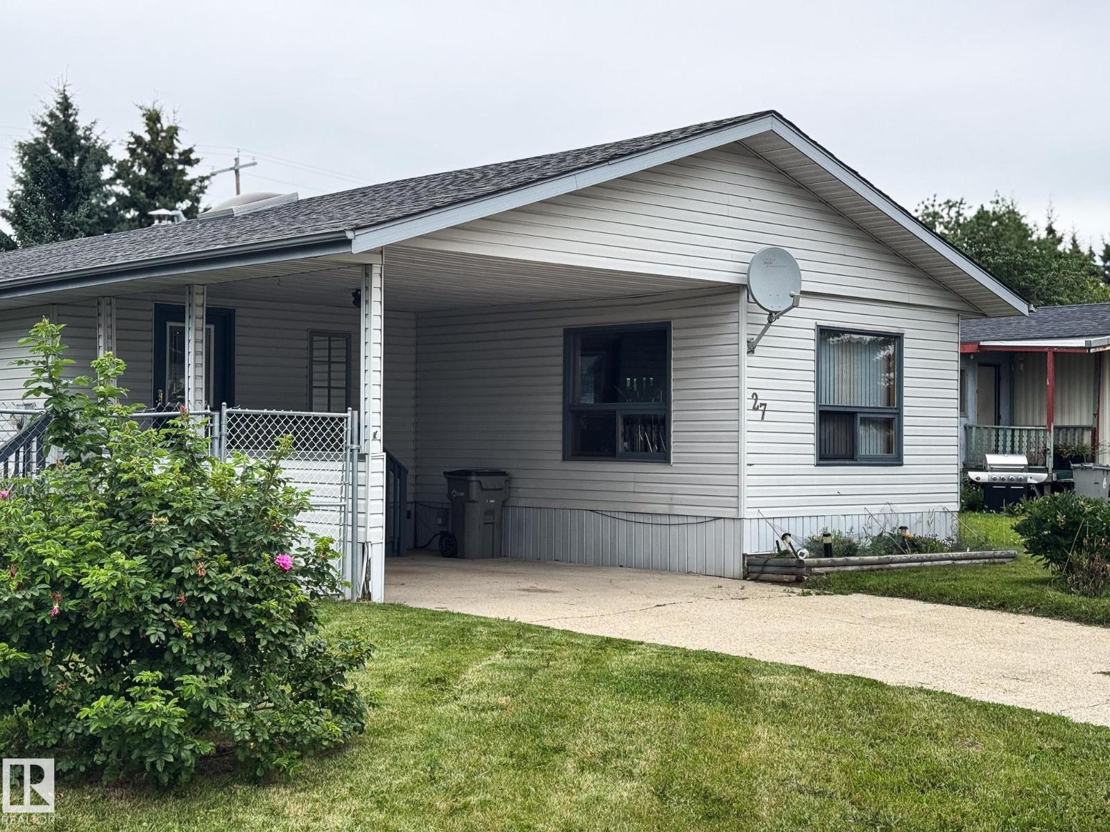 27 Auttreaux Dr, Whitecourt, Alberta