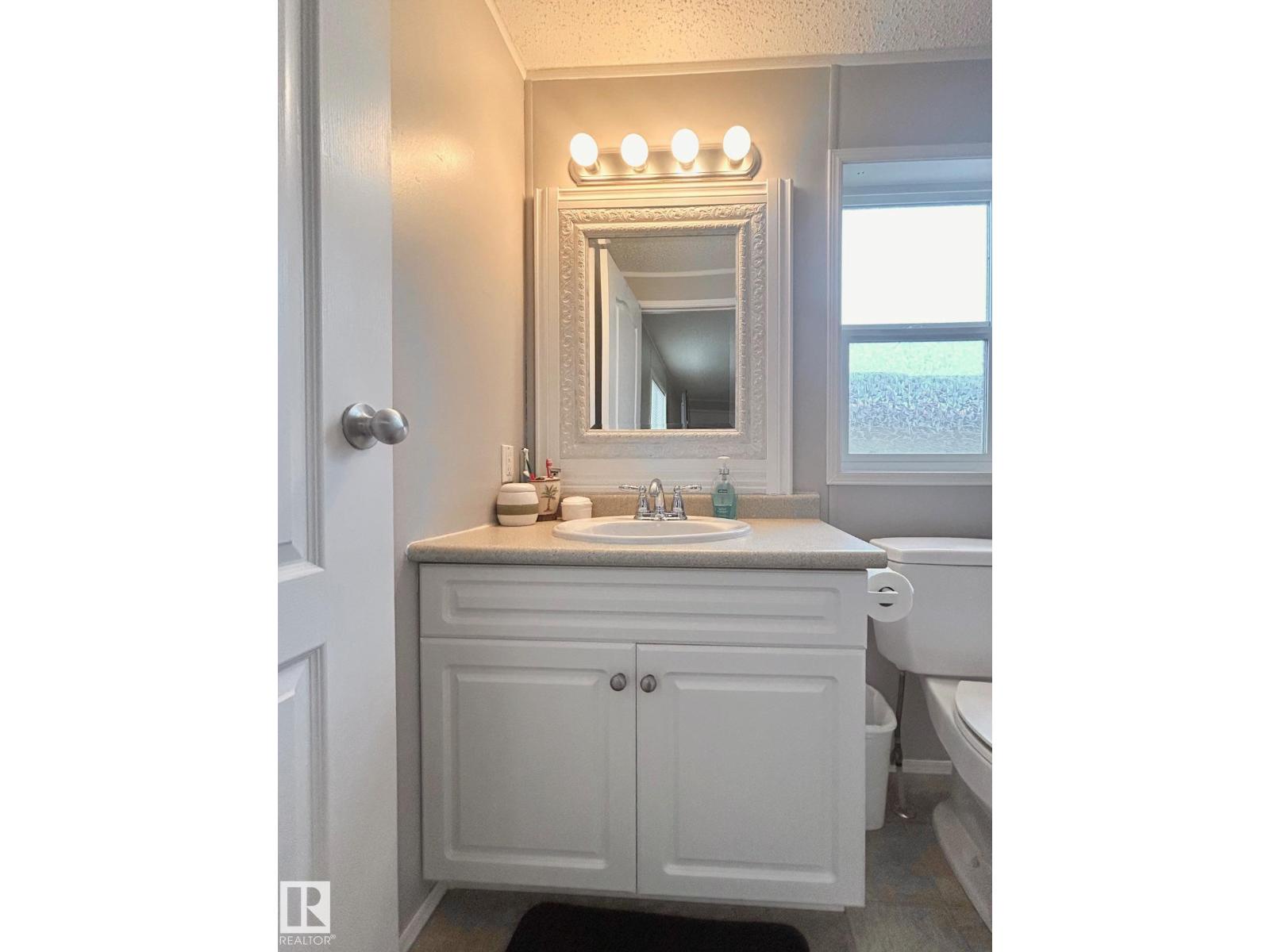 1120 Aspen Dr W, Leduc, Alberta