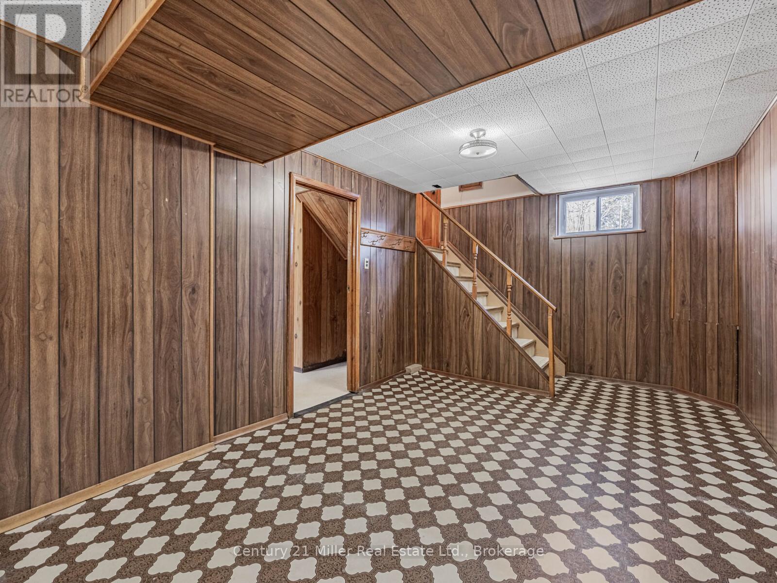 309 Queen Mary Drive, Oakville (co Central), Ontario