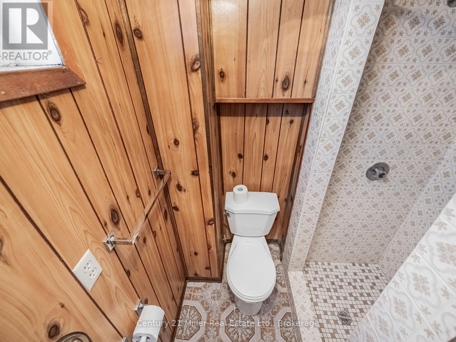 309 Queen Mary Drive, Oakville (co Central), Ontario