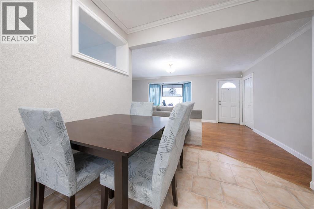 5008 43 Avenueclose, Ponoka, Alberta