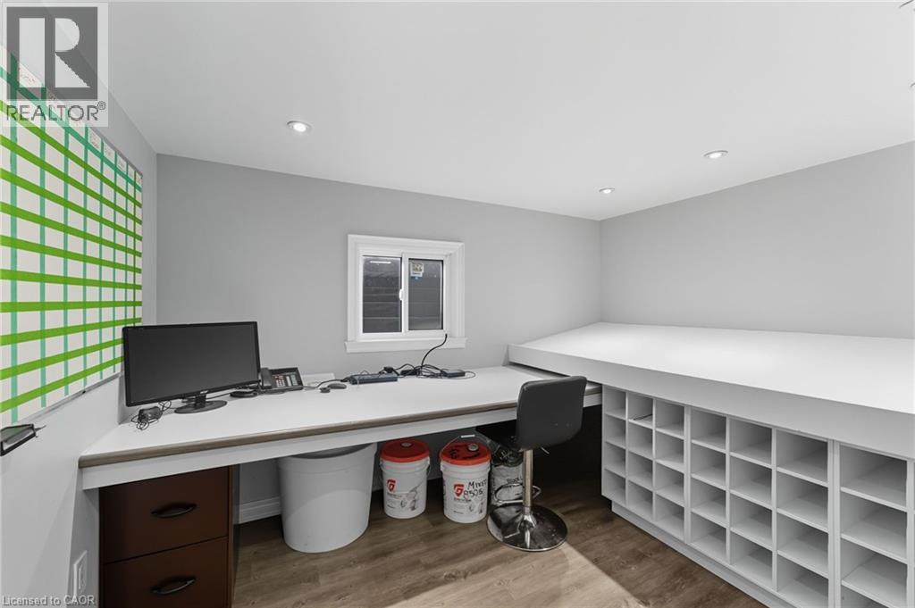 338 Trinity Church Road, Hamilton, Ontario