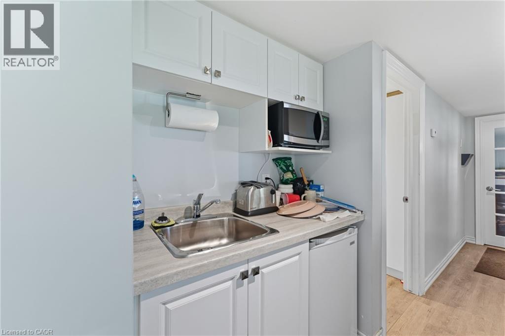 338 Trinity Church Road, Hamilton, Ontario