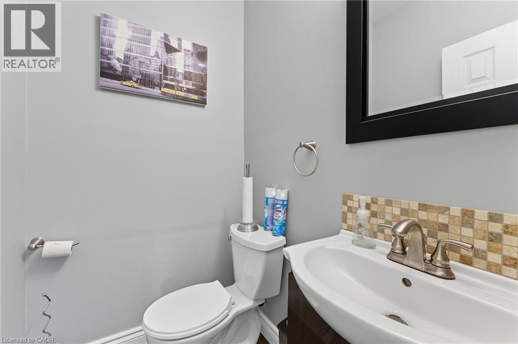 338 Trinity Church Road, Hamilton, Ontario