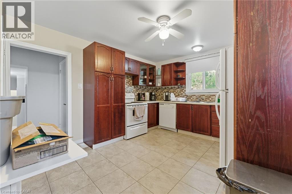 338 Trinity Church Road, Hamilton, Ontario