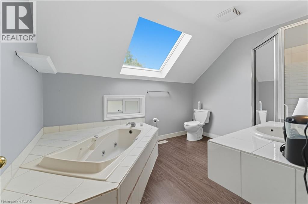 338 Trinity Church Road, Hamilton, Ontario