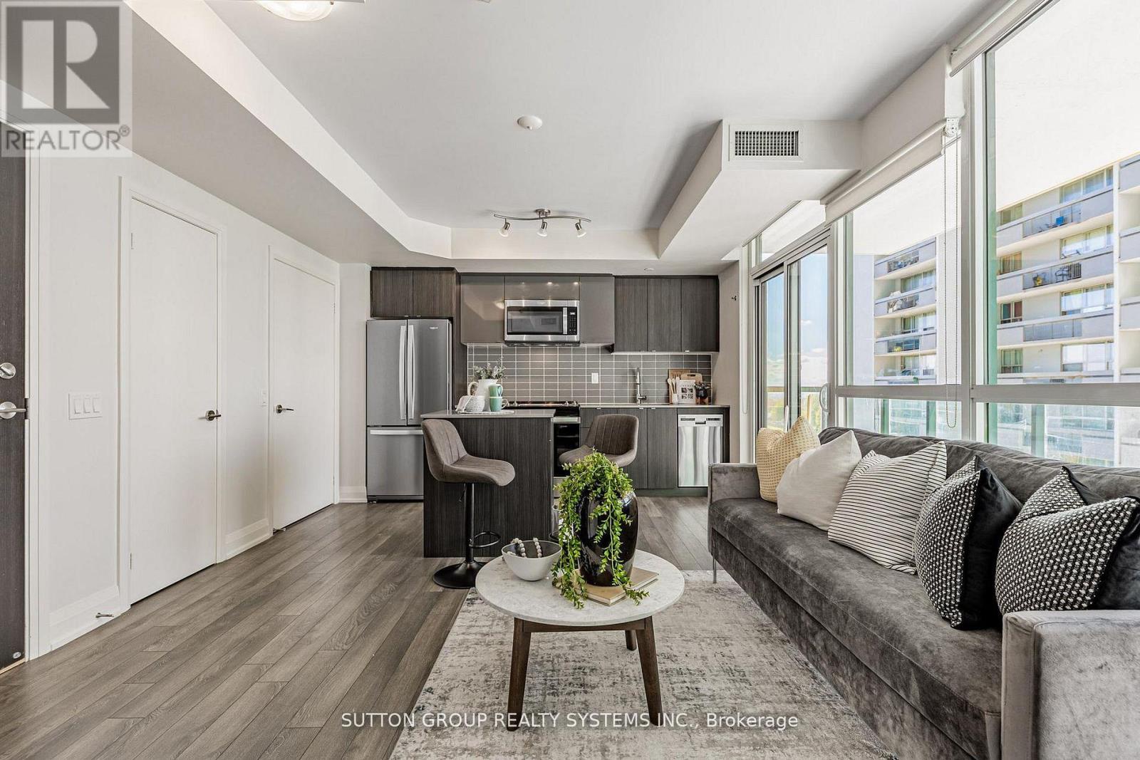 611 - 1461 Lawrence Avenue W, Toronto (brookhaven-amesbury), Ontario