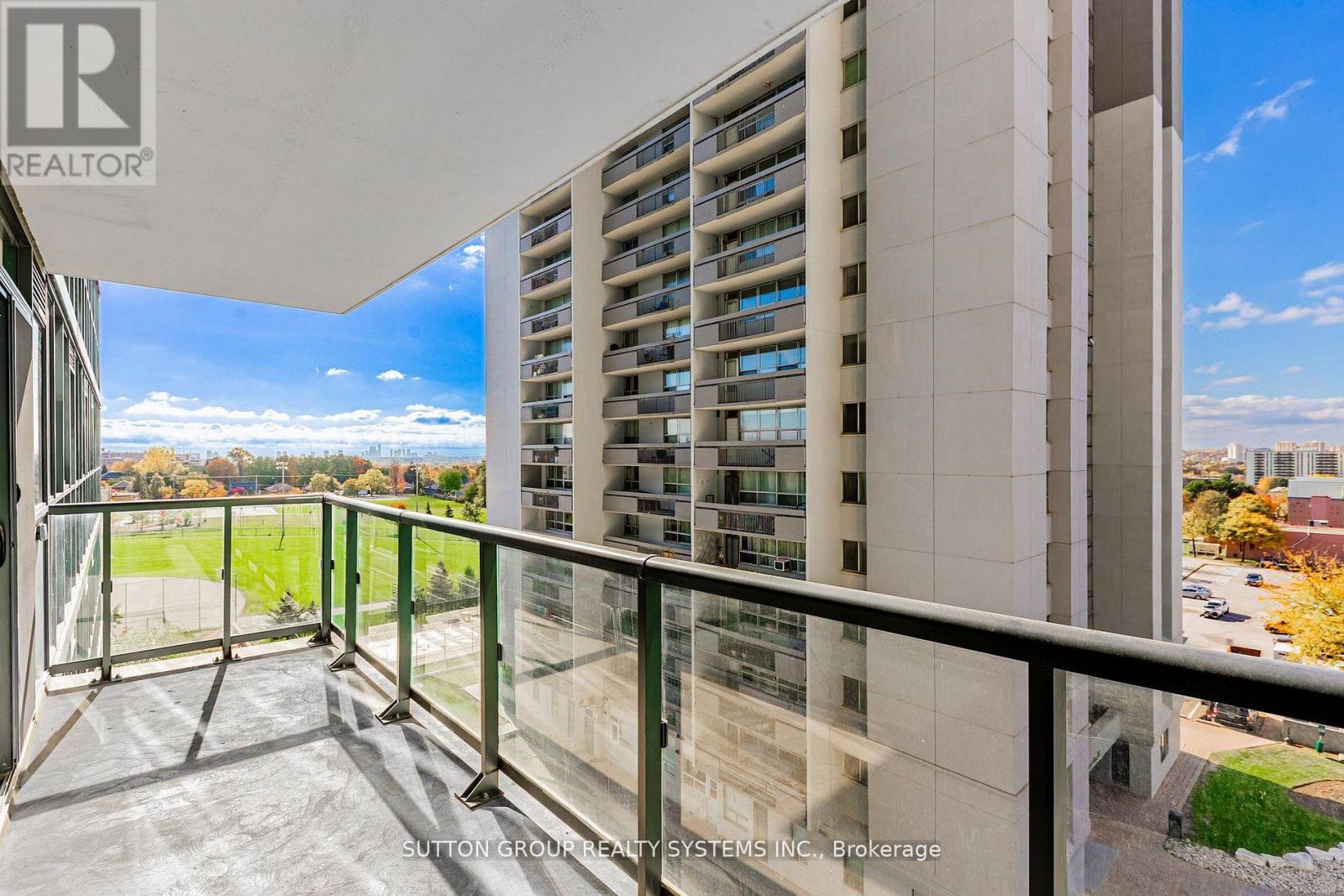 611 - 1461 Lawrence Avenue W, Toronto (brookhaven-amesbury), Ontario