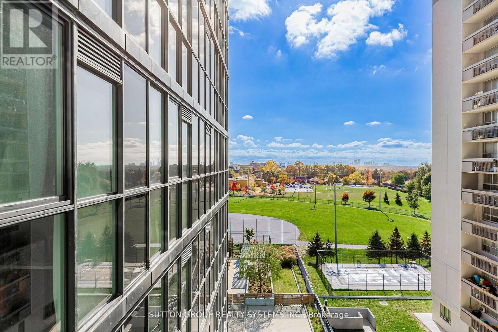 611 - 1461 Lawrence Avenue W, Toronto (brookhaven-amesbury), Ontario