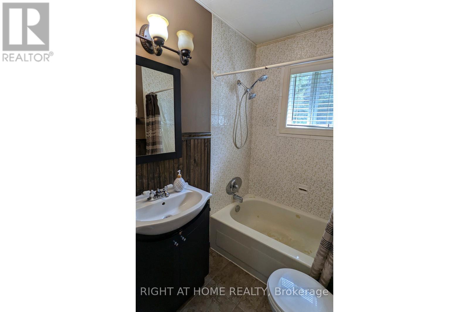 524 Balsam Chutes Road, Huntsville (stephenson), Ontario