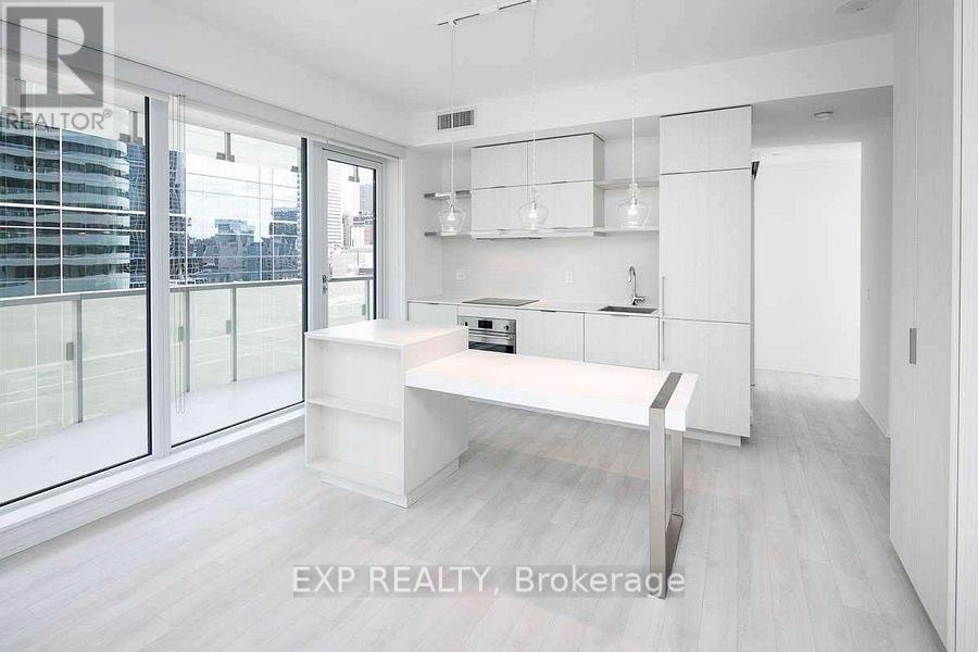 2205 - 197 Yonge Street, Toronto (church-yonge Corridor), Ontario