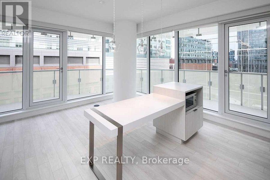 2205 - 197 Yonge Street, Toronto (church-yonge Corridor), Ontario