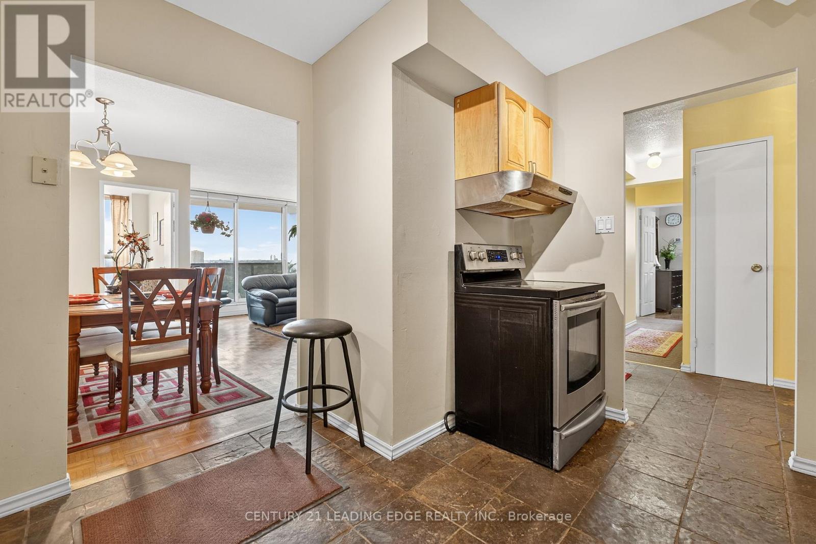 1802 - 85 Emmett Avenue, Toronto (mount Dennis), Ontario