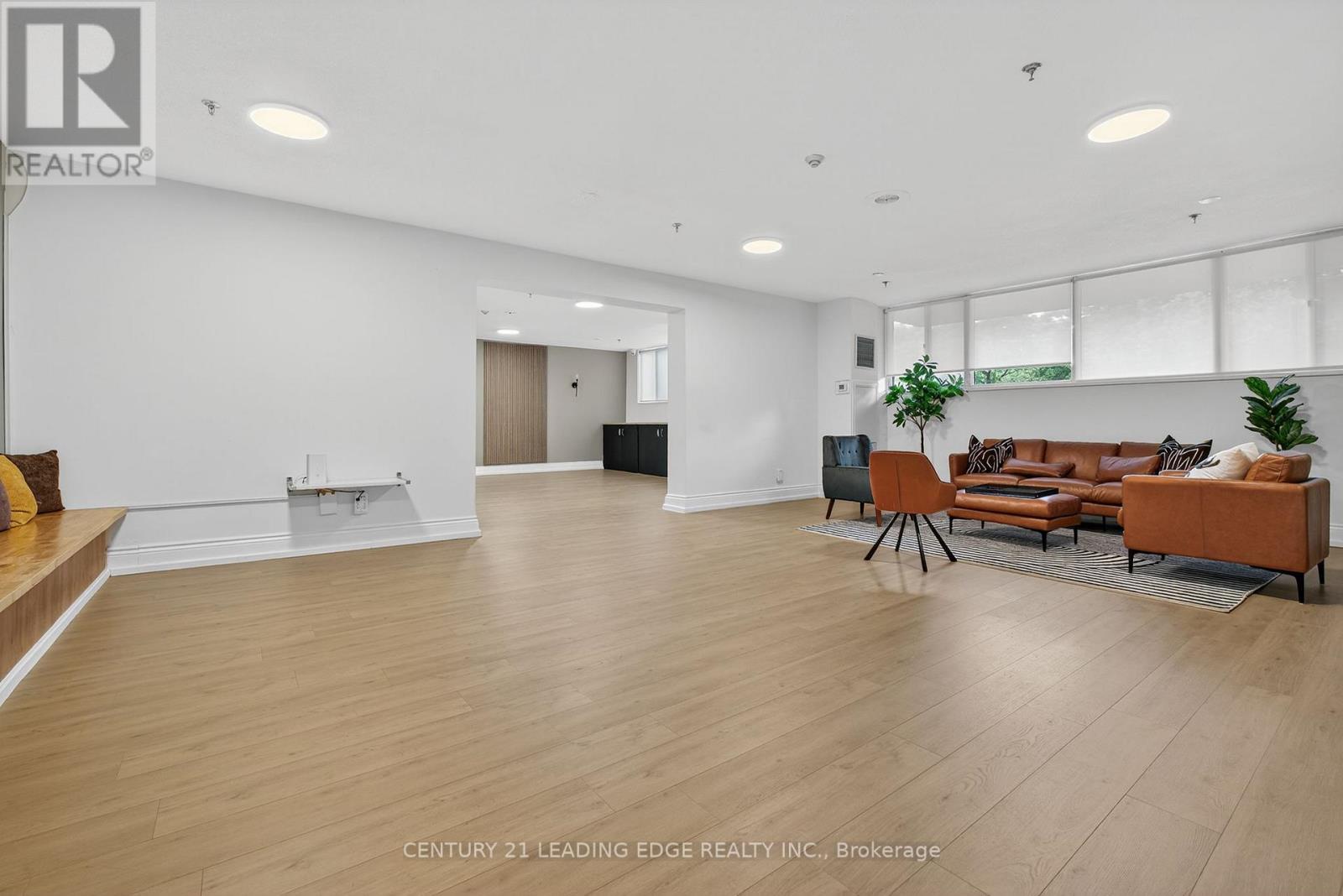 1802 - 85 Emmett Avenue, Toronto (mount Dennis), Ontario