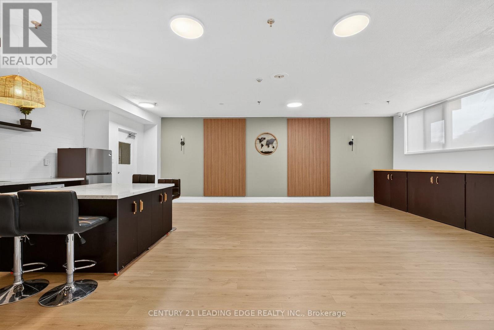 1802 - 85 Emmett Avenue, Toronto (mount Dennis), Ontario