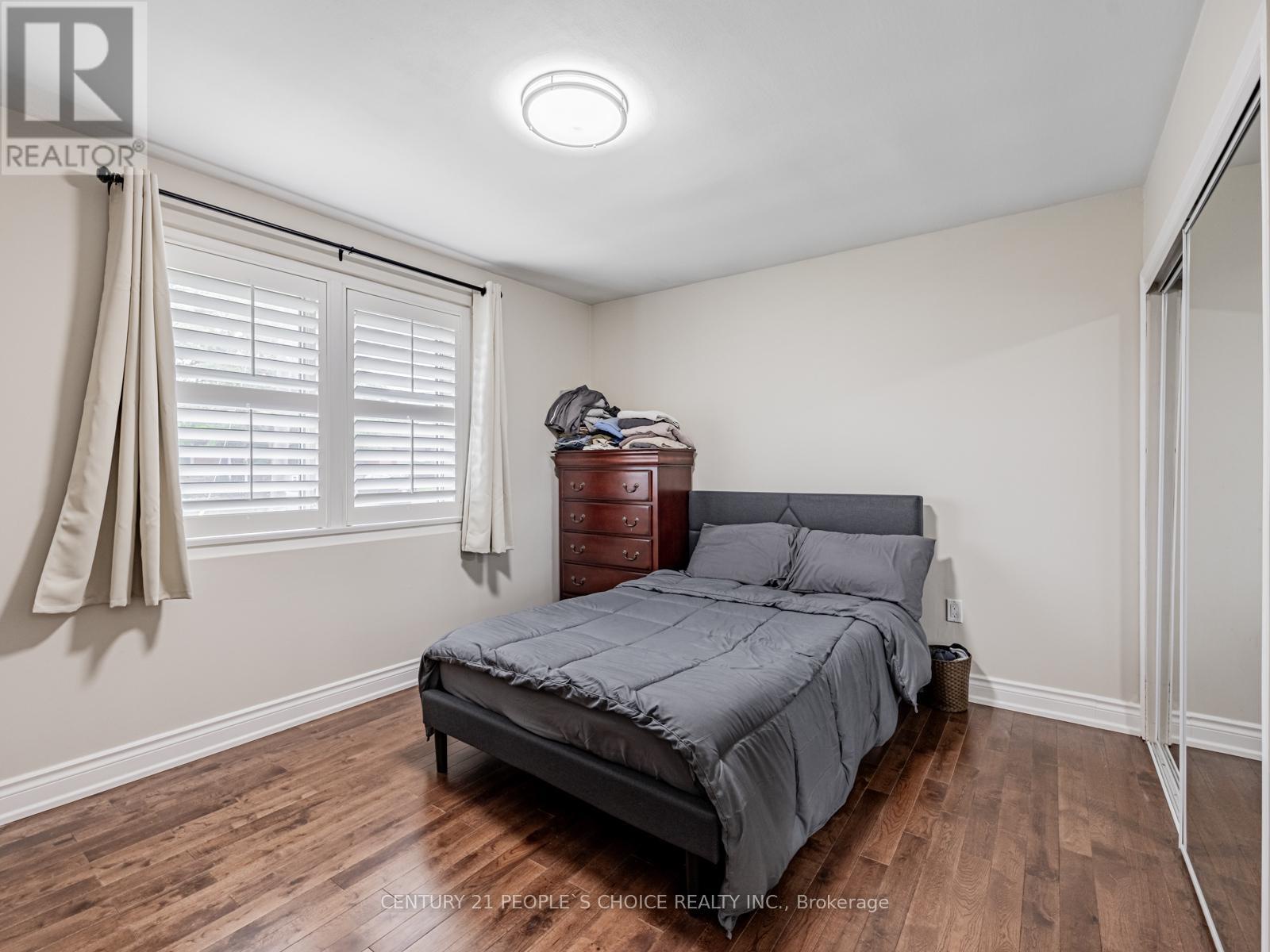 43 Shendale Drive, Toronto (elms-old Rexdale), Ontario