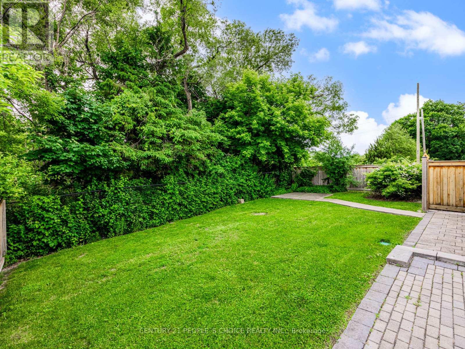 43 Shendale Drive, Toronto (elms-old Rexdale), Ontario