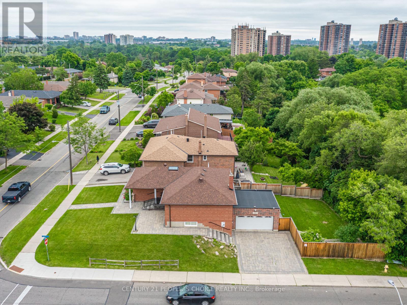 43 Shendale Drive, Toronto (elms-old Rexdale), Ontario