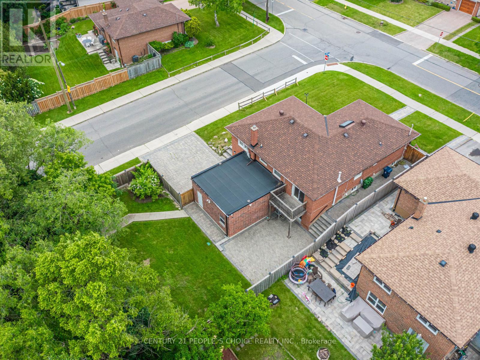 43 Shendale Drive, Toronto (elms-old Rexdale), Ontario