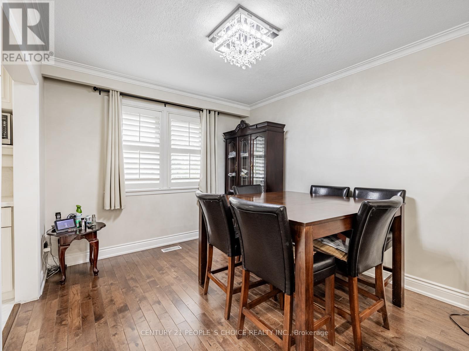 43 Shendale Drive, Toronto (elms-old Rexdale), Ontario