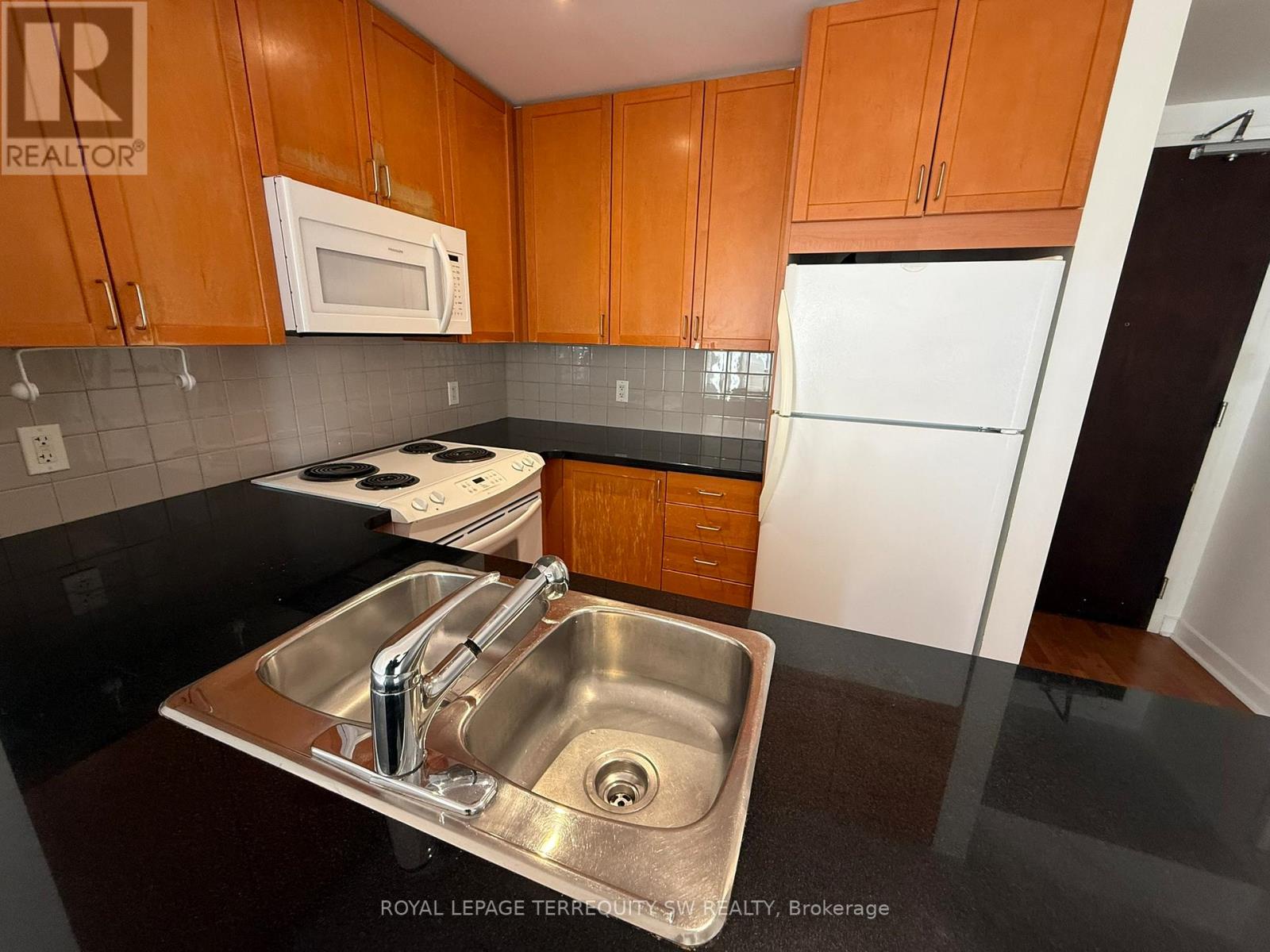 1612 - 85 Bloor Street E, Toronto (church-yonge Corridor), Ontario