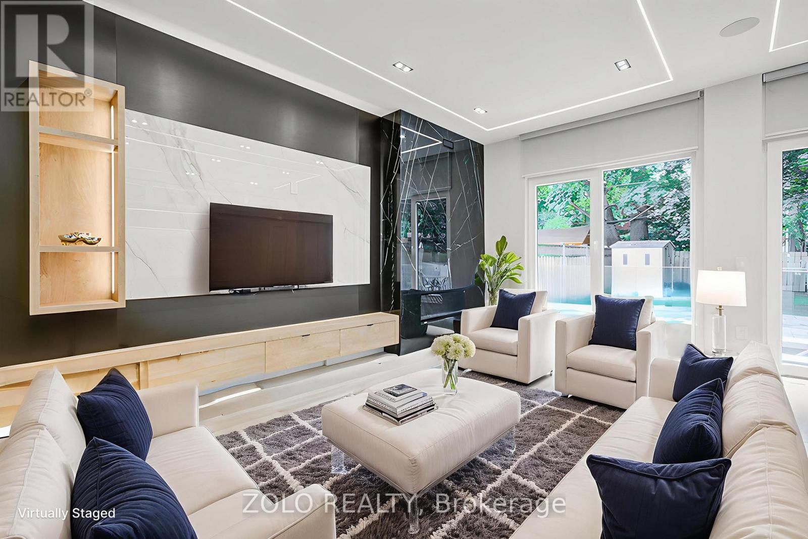 151 Dewbourne Avenue, Toronto (humewood-cedarvale), Ontario