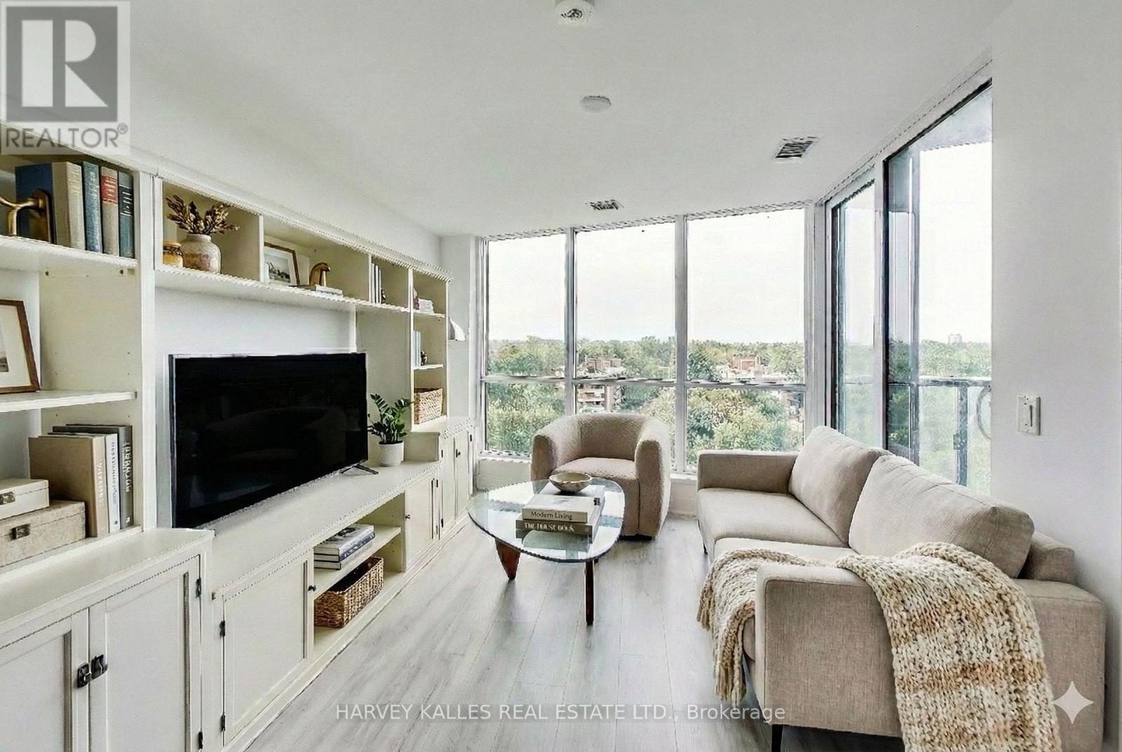 515 - 585 Bloor Street E, Toronto (north St. James Town), Ontario