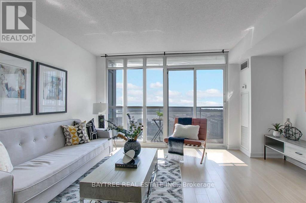 2607 - 21 Iceboat Terrace, Toronto (waterfront Communities), Ontario