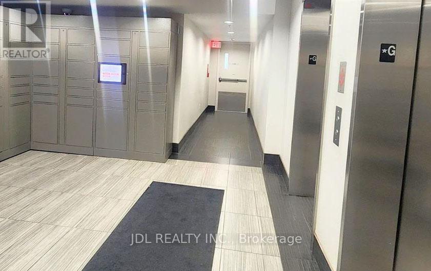 807 - 1420 Dupont Street, Toronto (dovercourt-wallace Emerson-junction), Ontario