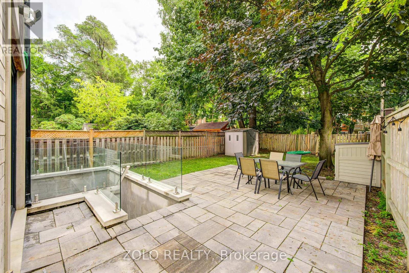 151 Dewbourne Avenue, Toronto (humewood-cedarvale), Ontario