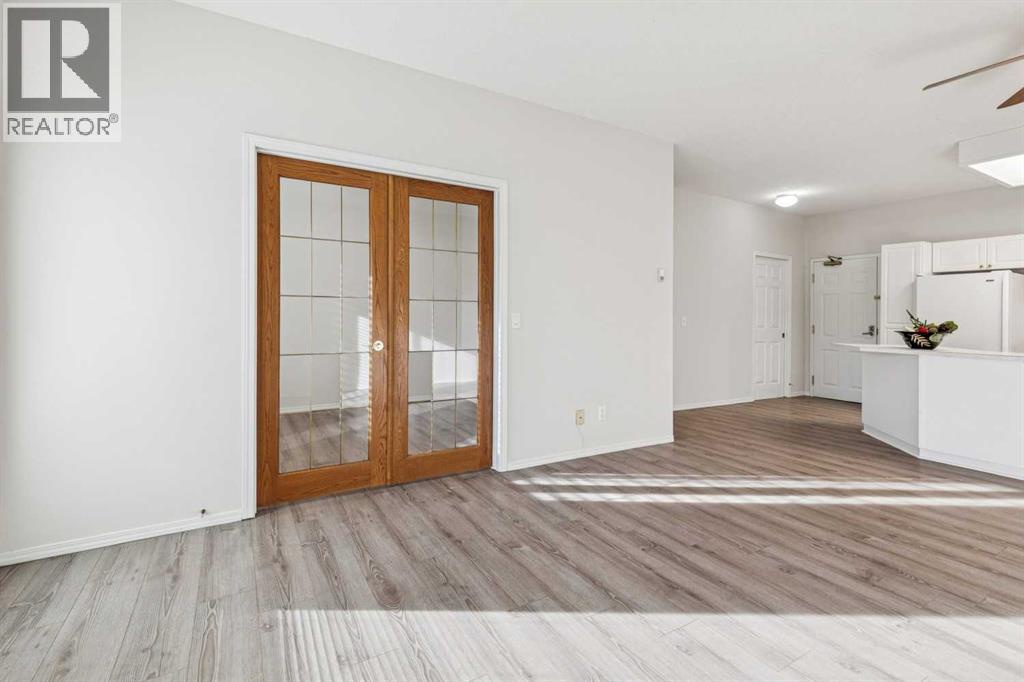 112, 2850 51 Street Sw, Calgary, Alberta