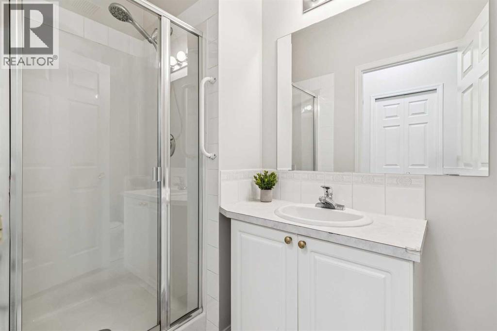 112, 2850 51 Street Sw, Calgary, Alberta