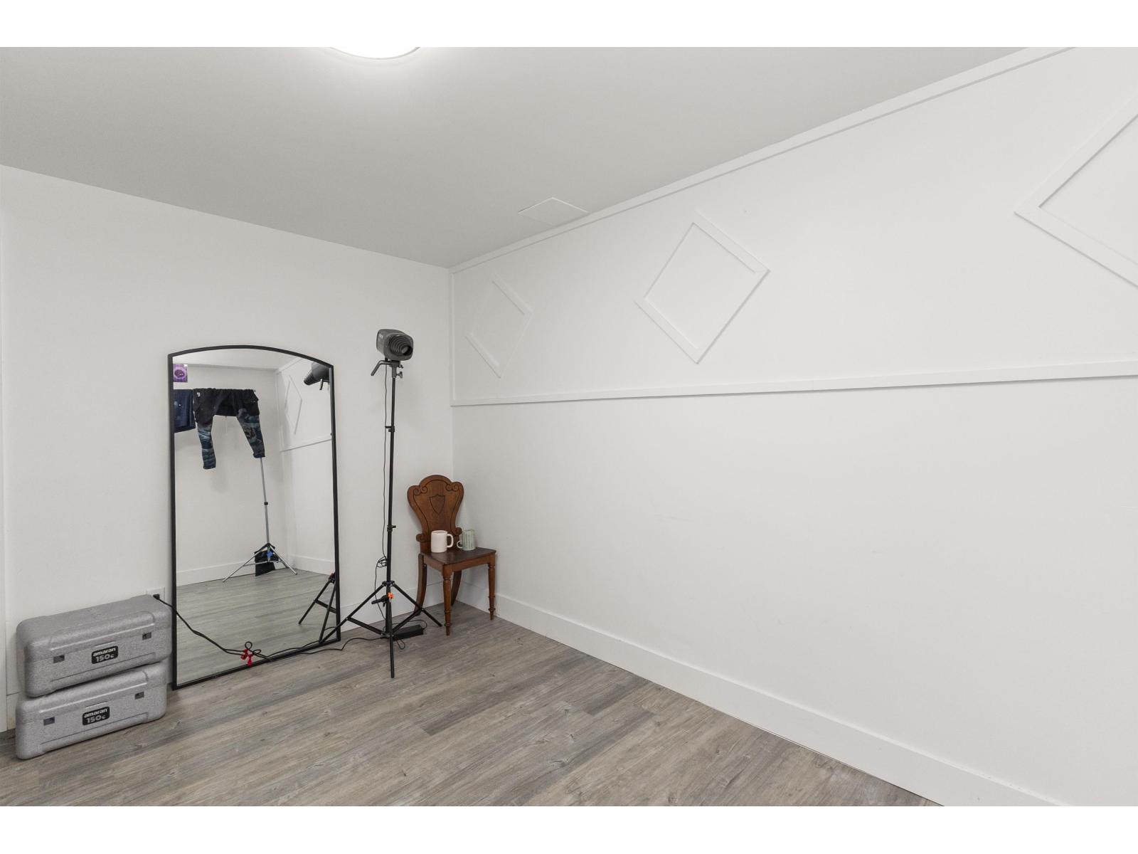 32507 Qualicum Place Place, Abbotsford, British Columbia