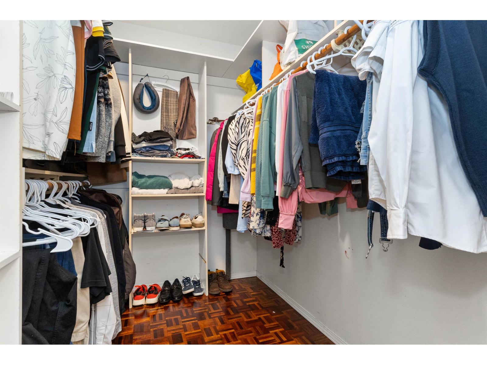 32507 Qualicum Place Place, Abbotsford, British Columbia