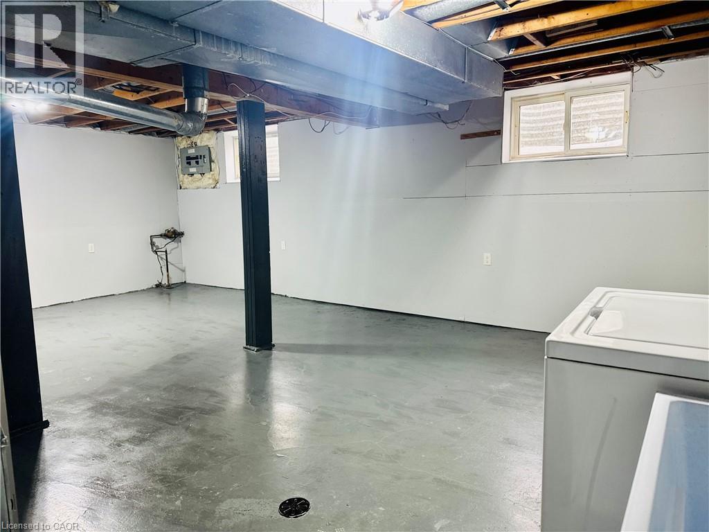 85 Elm Street, Simcoe, Ontario