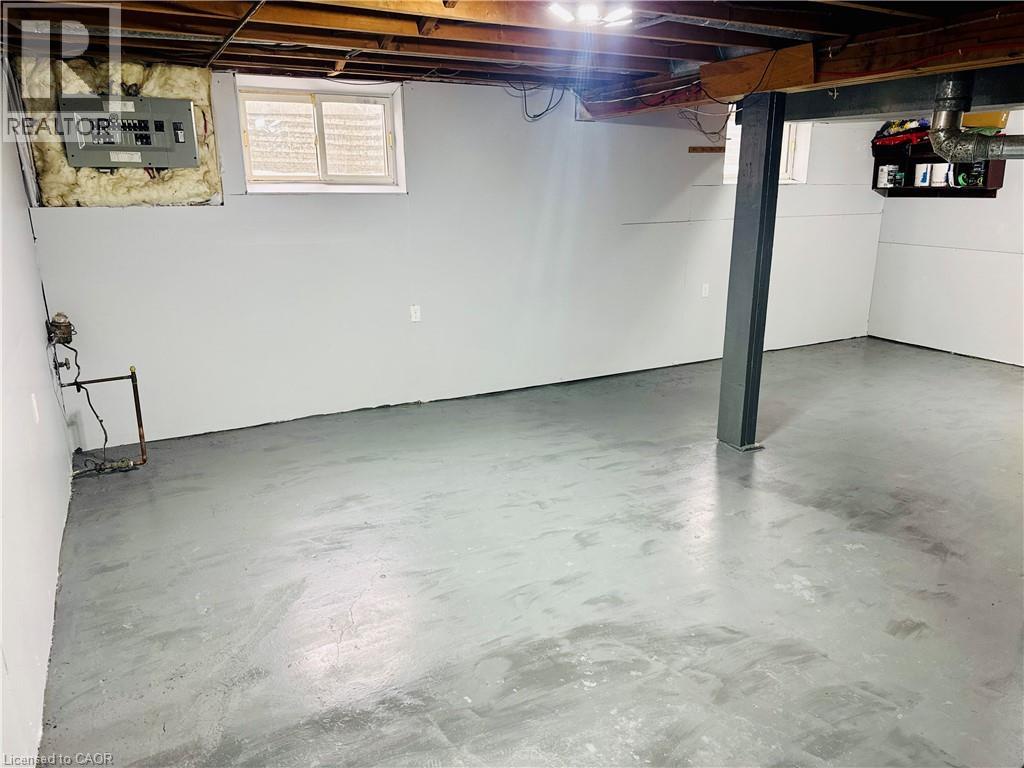 85 Elm Street, Simcoe, Ontario