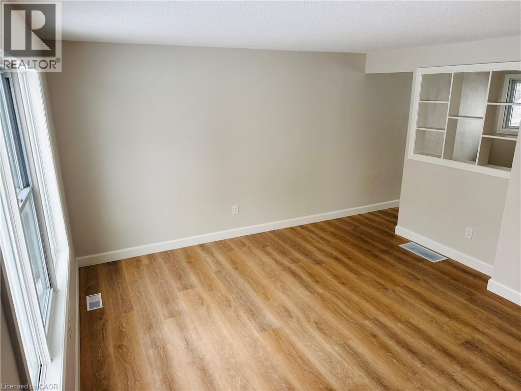 85 Elm Street, Simcoe, Ontario