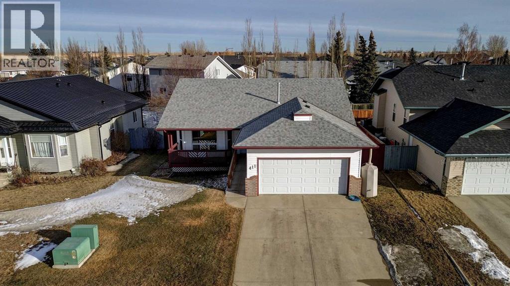 411 Strathford Boulevard, Strathmore, Alberta