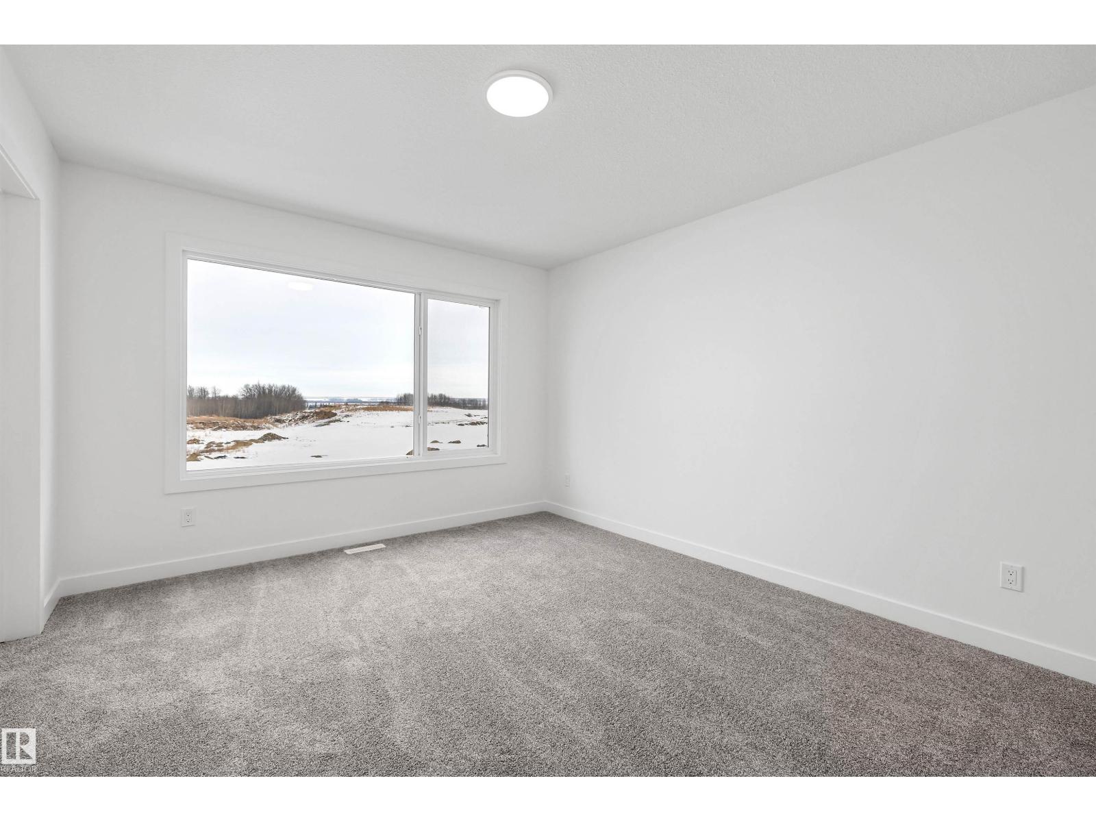 4592 Warbler Lo Nw, Edmonton, Alberta