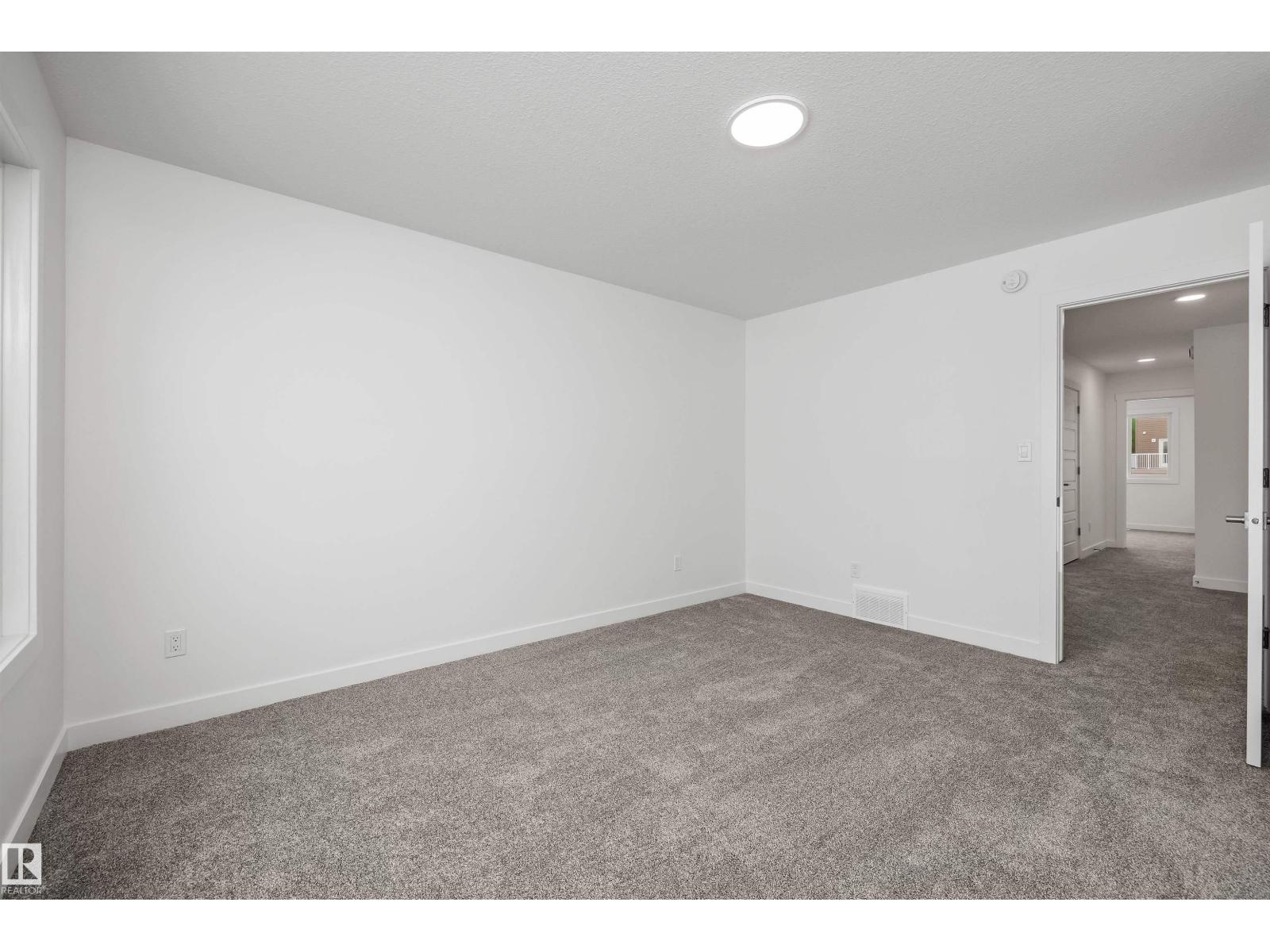 4592 Warbler Lo Nw, Edmonton, Alberta